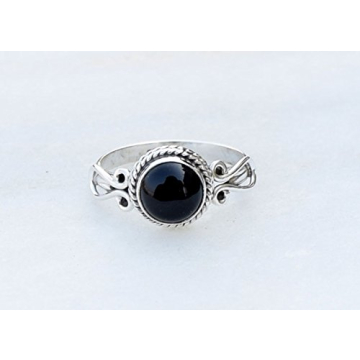 Elegant Black Onyx Stone Ring - Handmade 925 Sterling Silver