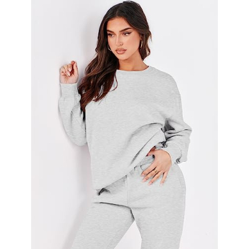Women's Cozy Two Piece Sweatsuit - Stylish Fall Outfit