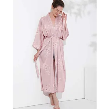 Aensso Long Floral Kimono Robe for Women in Soft Pink