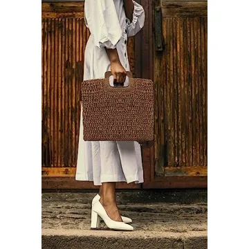 Stylish Handwoven Straw Beach Bag Summer Essential