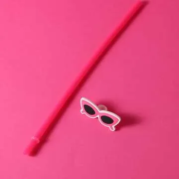 MINISO Barbie Collection Studded Tumbler with Straw (700mL), Fashionable and Functional Drinkware for Barbie Enthusiasts