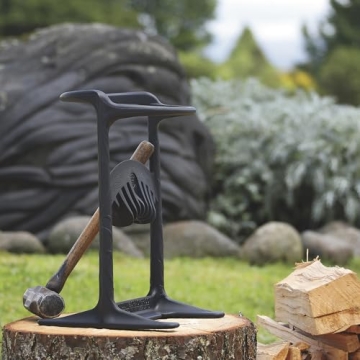 Revolutionary Kindling Cracker XL for Easy Firewood Splitting