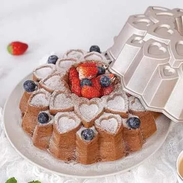 Baker's Secret Nonstick Fluted Cake Pan for Perfect Cakes