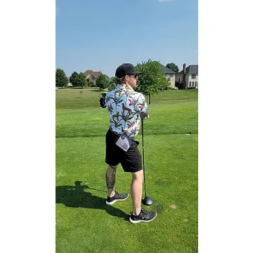 Portable Magnetic Golf Towel for Easy Club Cleaning