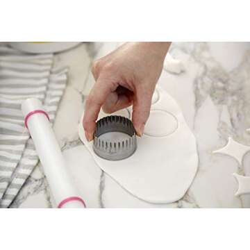 Wilton Fondant 9 Inch Rolling Pin