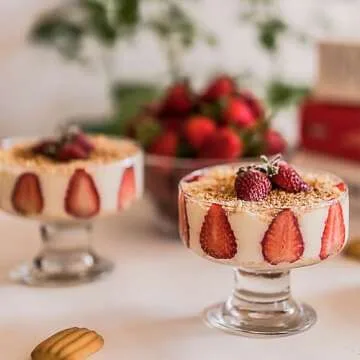 binsakao Glass Ice Cream Bowl Set of 6 - Stylish and Versatile