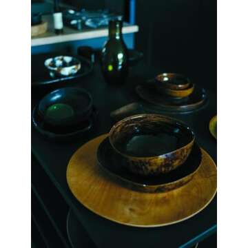 Bea Mombaers: Items & Interiors