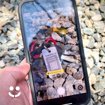 Good Peeps 20 Lost & Found Stickers and Tags - Secure Your Belongings