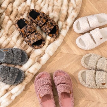 Stylish EverFoams Women's Open-Toe Slippers for Comfort