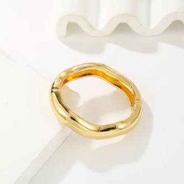 Elegant Joya Love Adjustable Gold Bangle Bracelet