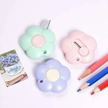 Fengek 3 Pcs Mini Retractable Utility Knife Flower Pocket Box Cutters Plastic Letter Opener Slide Open with Keychain Hole for Box Letter Envelope, Flower Shape