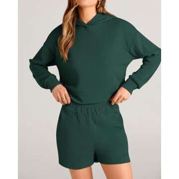 KIRUNDO Womens Lounge Set Fall Tops Hoodie Pullover And Shorts Sets Sweatsuits Fall Fashion Outfits 2023 Y2k Clothes(Dark Green, Small)