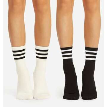 4 PAIRS Retro Stripe Tube Socks Classic Athletic Sport Crew Socks For Women Casual Cotton Novelty So...