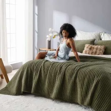 SHALALA Velvet Quilt King Size,Striped Bedding Set,Lightweight Velvet Comforter,Luxurious Cozy Bedsp...