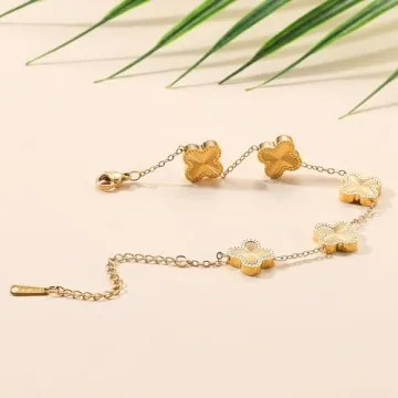 Clover Bracelet Set in 18K Gold Plated Design