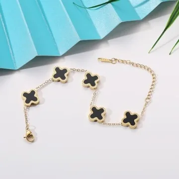 Clover Bracelet Set in 18K Gold Plated Design
