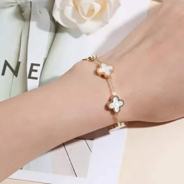 Clover Bracelet Set in 18K Gold Plated Design