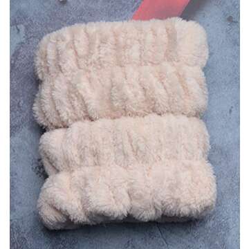 Sowaka 2 Pcs Wrist Spa Washband Microfiber Soft Tower Wrist Scrunchies Sweatbands for Women Girls Wa...