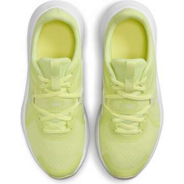 Nike Women’s Basketball Sneaker 6 AU - Comfort & Style