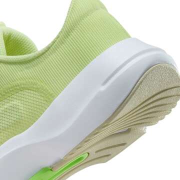 Nike Women’s Basketball Sneaker 6 AU - Comfort & Style