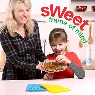 Gummy Bear Mold Bpa Free Silicone (Yellow, Blue) - Set of 2 for 86 Candies - 5 Different Types of Animals - Dropper Included - Candy Molds, Gummy Worm Mold, Chocolate Molds, Gelatin Molds, Ice Cube