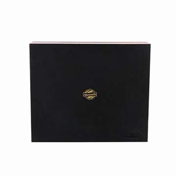 A Comely Cedar Wood Cigar Humidor with Hygrometer