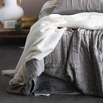 Creative Co-Op Cotton Waffle Weave Bed Cover with 2 Stitched Shams, King, White & Grey Bedspread