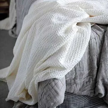 Creative Co-Op Cotton Waffle Weave Bed Cover with 2 Stitched Shams, King, White & Grey Bedspread