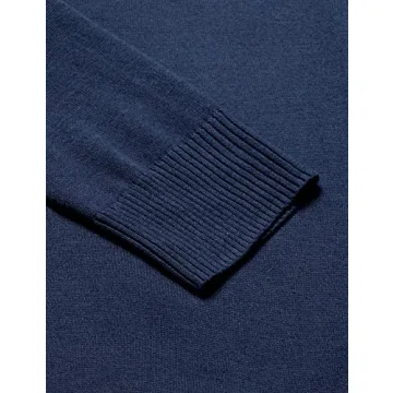 Stylish Women's Lightweight Cardigan Sweater in Navy