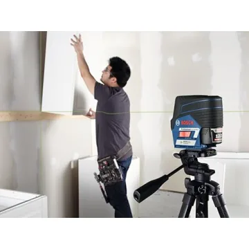 Bosch Green Beam Laser Level with Remote Control & Accessories