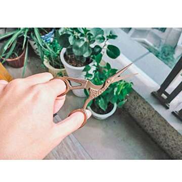 Antique Sewing Scissors Small, Classic Stork Sharp Tip Detail Snip Scissors for Embroidery Home Office Arts Crafts DIY Supplies