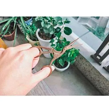 Antique Sewing Scissors Small, Classic Stork Sharp Tip Detail Snip Scissors for Embroidery Home Office Arts Crafts DIY Supplies