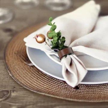 Wooden Napkin Rings Set of 12 for Elegant Table Settings