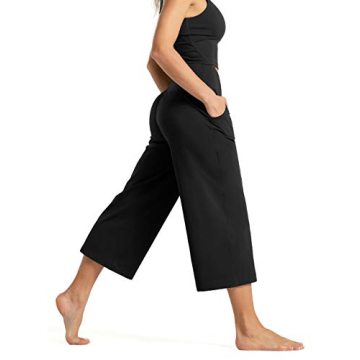 Comfortable Tmustobe Women's Bootleg Yoga Capris with Pockets