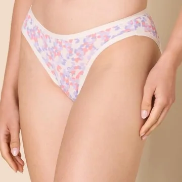 Comfortable Cotton Bikini Briefs for Everyday Wear