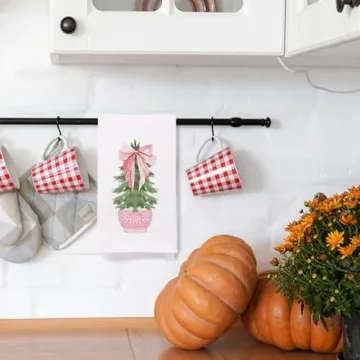 SPBL&L Chinoiserie Christmas Kitchen Towels, Pink Bow Coquette Christmas Tree Dish Towels for Kitchen Bathroom, Pink Christmas Hand Towels for Bathroom Kitchen, Grandmillennial Decor, 16x24 Inches