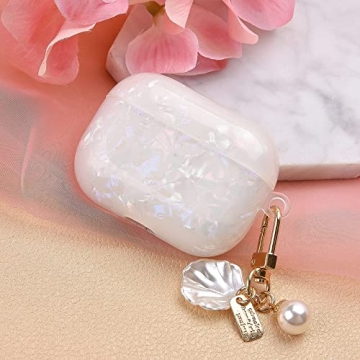 Cute AirPods Pro Case with Pearl Keychain Design