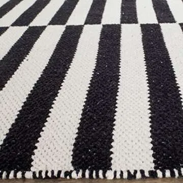 SAFAVIEH Montauk Collection Accent Rug - 4' x 6'