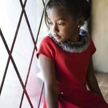 Hope & Henry Girls' Short Sleeve Ponte Skater Dress with Faux Fur Collar Red