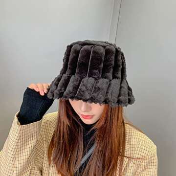 Trendy Women's Fleece Bucket Hat for Winter Warmth