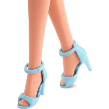 Barbie The Movie Doll, Margot Robbie as, Collectible Doll Wearing Blue Plaid Matching Set with Matching Hat & Jacket