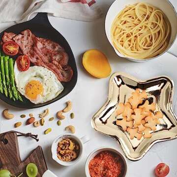 GEMLORD 32 Gold Star Shaped Paper Plates for Celebrations