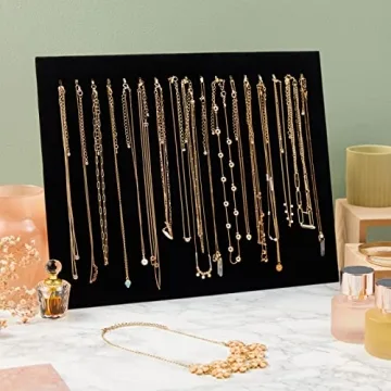 Elegant Black Velvet Jewelry Display for Showcasing Necklaces