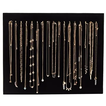 Elegant Black Velvet Jewelry Display for Showcasing Necklaces
