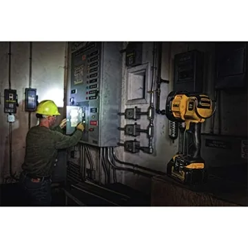 DEWALT 20V MAX LED Work Light with 1500 Lumens Power