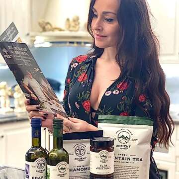 Ancient Foods Keros Greek Organic Extra Virgin Olive Oil – Fresh, Cold Pressed Olive Oil from Greece, High Phenolic Organic Olive Oil from 1000 Year Old Trees (17oz, 0.5L)