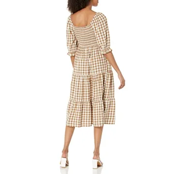 Stylish Amara Midi Dress with Sweetheart Neckline