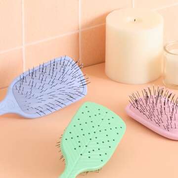 Wet Brush Go Green Thick Hair Paddle Detangling Brush, Green - Ultra-Soft IntelliFlex Bristles With AquaVent - Gently Loosens Knots While Minimizing Pain - Curly, Coarse, Long, Wet & Dry Hair