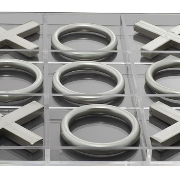 Stylish Deco 79 Metal Tic Tac Toe Game Set for All Ages