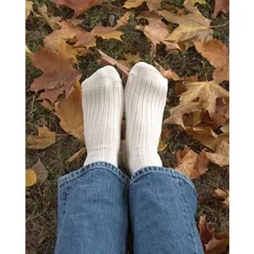 GoWith 4 Pairs Unisex Natural 97% Cotton Crew Socks, Comfy Cozy Breathable Seamless Casual Socks for Men & Women, Ecru, Small, Model 3013